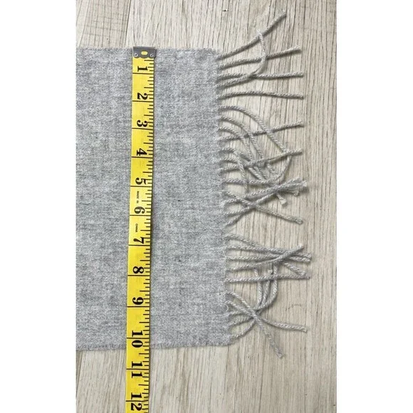 Barbour Men’s 100% Lambswool Scarf. One Size.
